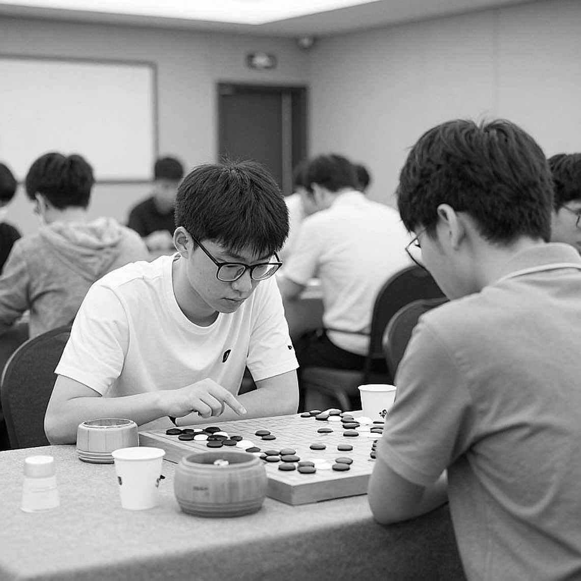 Total Chess mở giải Budapest tháng 11/2026: hệ thống rating thống nhất vẫn chưa có phương pháp
