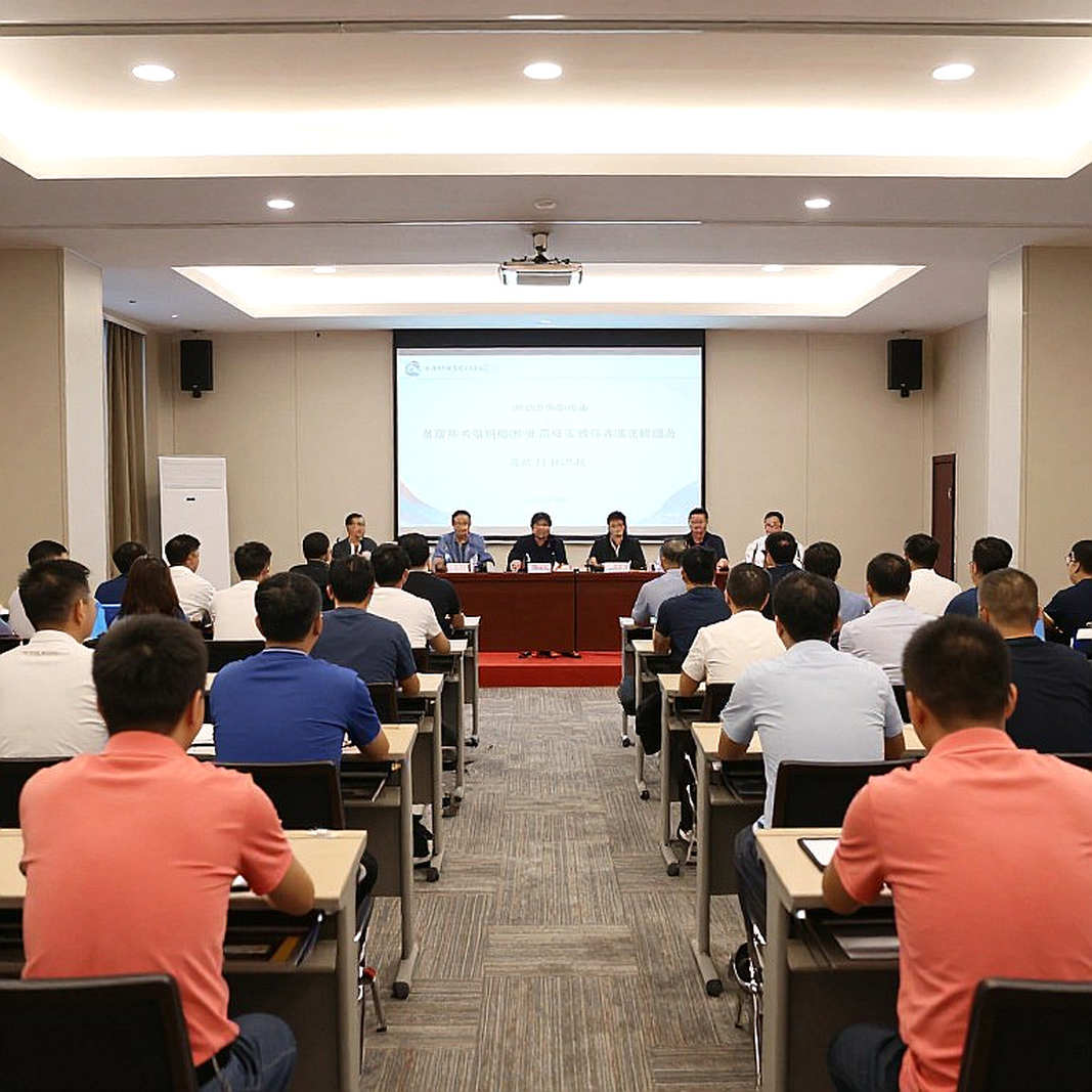 SBCL Premier Division tuần 1: Đội trẻ eBaTT, tiền ngoại quốc và bảng tên DHS trên sàn đấu Anh