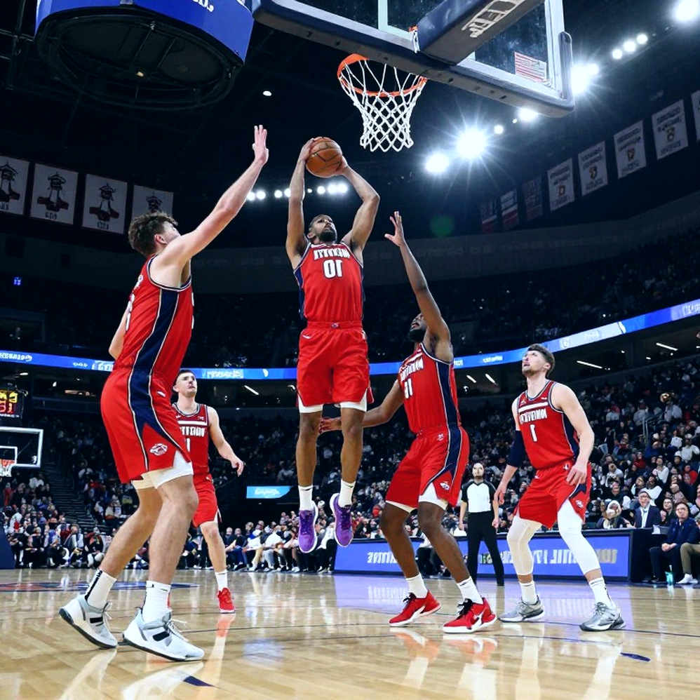 Kỳ chuyển nhượng NBA và bài học về một tin đồn không nguồn gốc