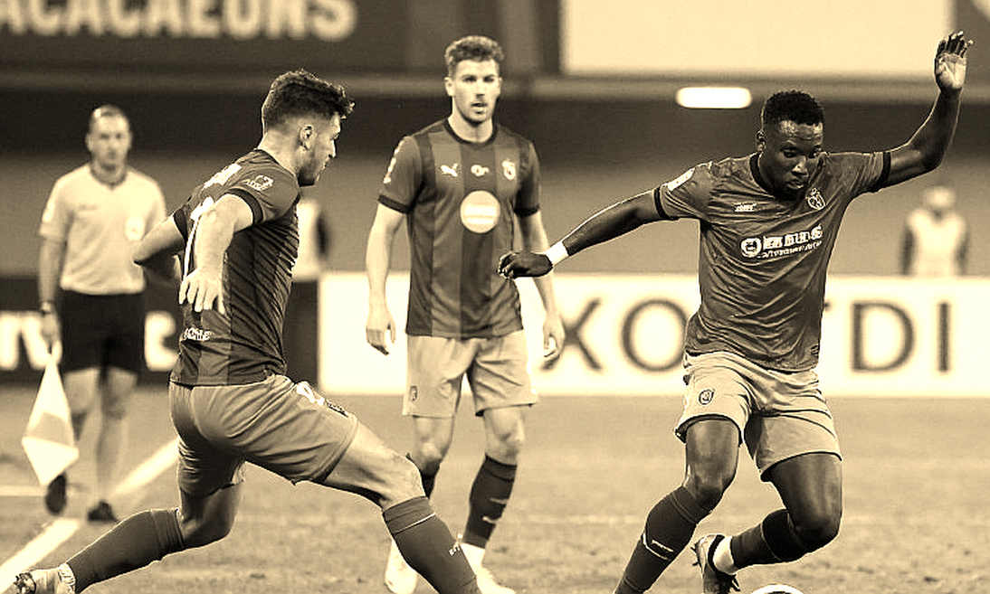 Decoding the Transfer Window: Fees, Wages and the Hypotheses Nobody Has Verified Decoding the Transfer Window: Fees, Wages and the Hypotheses Nobody Has Verified