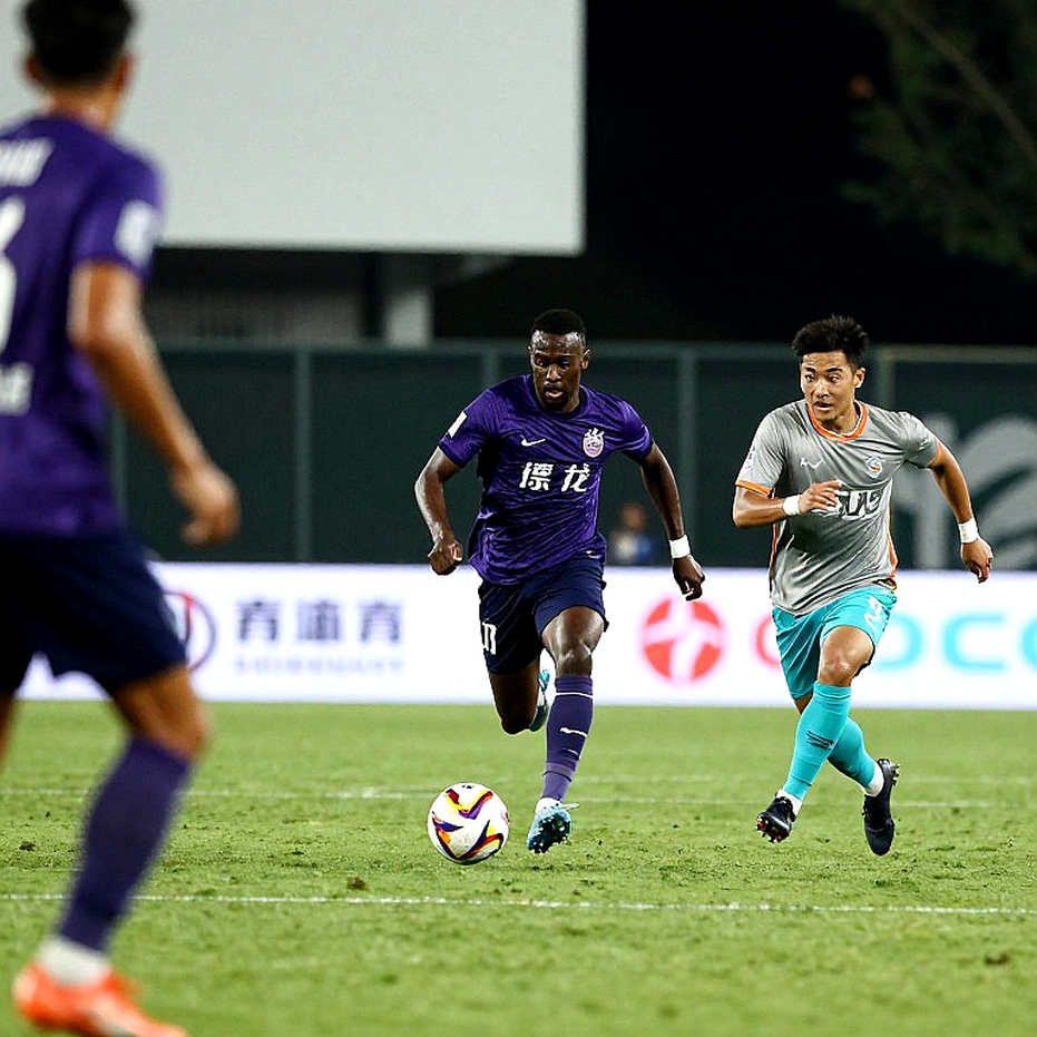 Chiến thắng 1-0 trước Philippines: Ba điểm thật, quy trình giả, và một vương miện đang lung lay