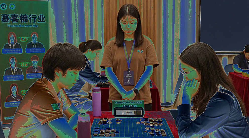 Carlsen tái xuất bảo vệ ngôi vương tại Tech Mahindra Global Chess League 2026