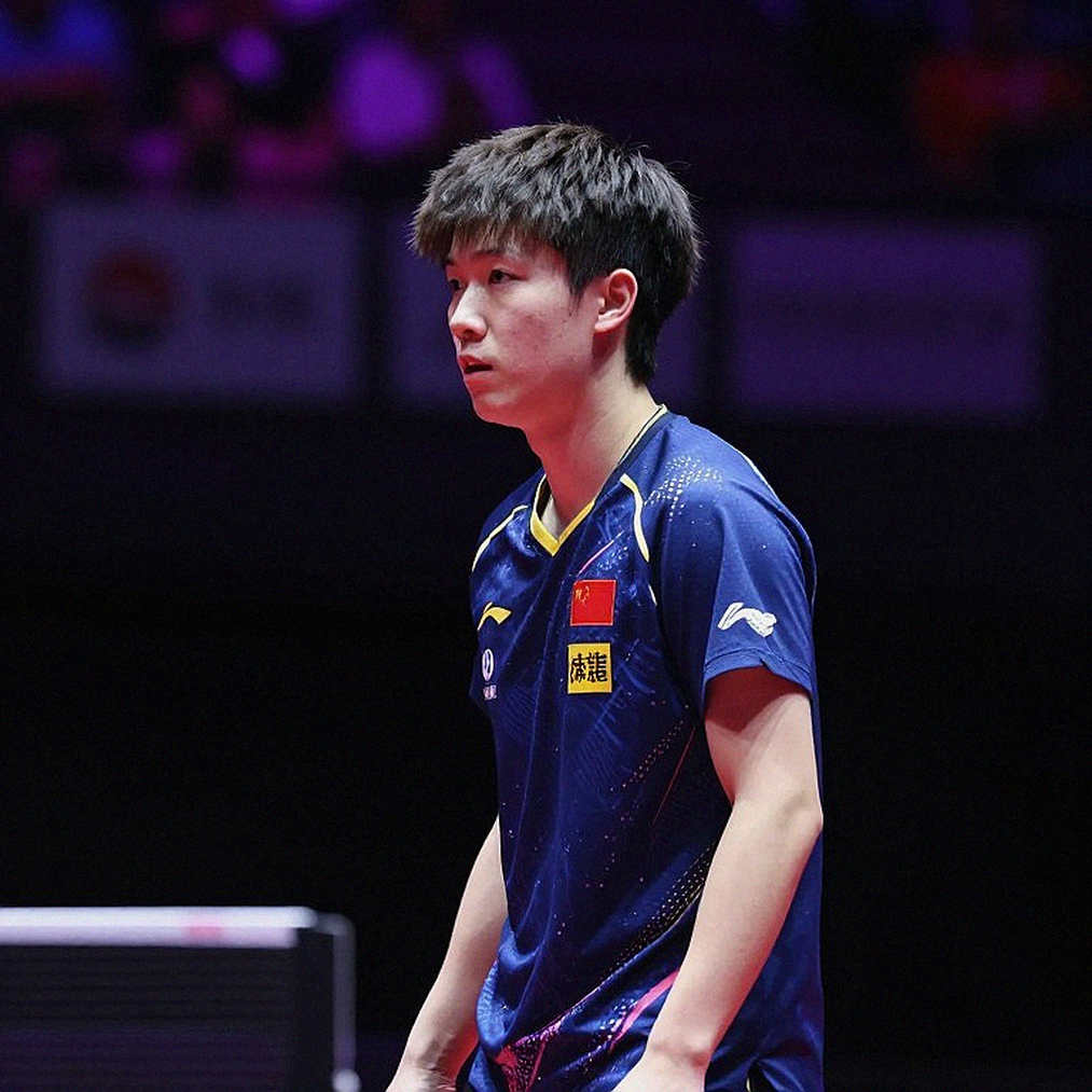 Kunlavut Vitidsarn hoàn tất cú treble hiếm có tại Asian Games 2026 và trở lại ngôi số 1 thế giới Kunlavut Vitidsarn hoàn tất cú treble hiếm có tại Asian Games 2026 và trở lại ngôi số 1 thế giới
